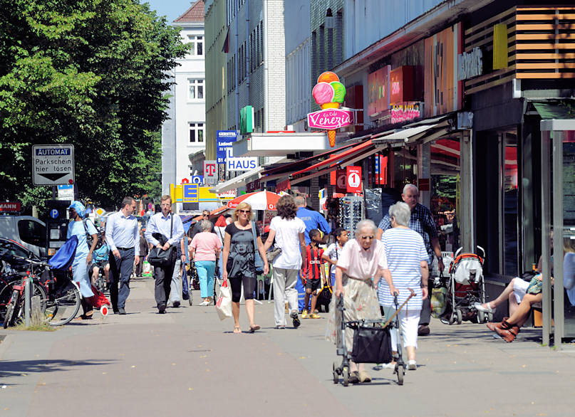 5740 Shoppingmeile Fuhlsbüttler Strasse - FUHLE. | Fuhlsbüttler Straße - Fuhle, Hamburg Barmbek Nord